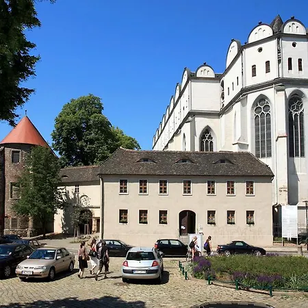 Citywohnung Am Rannischen Platz I شقة Halle (Saale)
